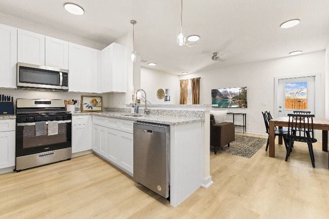 226 Bonnie Bend unit 222, San Antonio, TX 78253 - photo 7