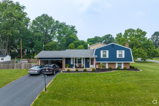 Split-level homes are common in Linworth Village.