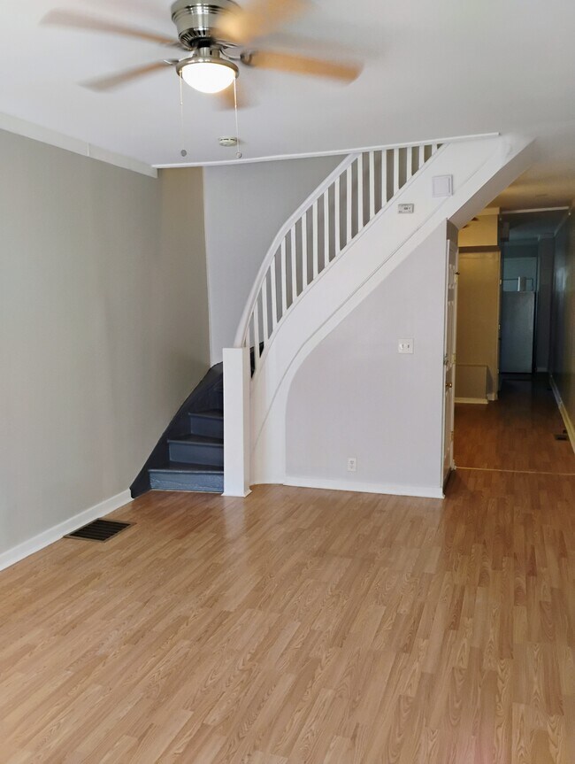 908 E Preston St, Baltimore, MD 21202 - photo 3