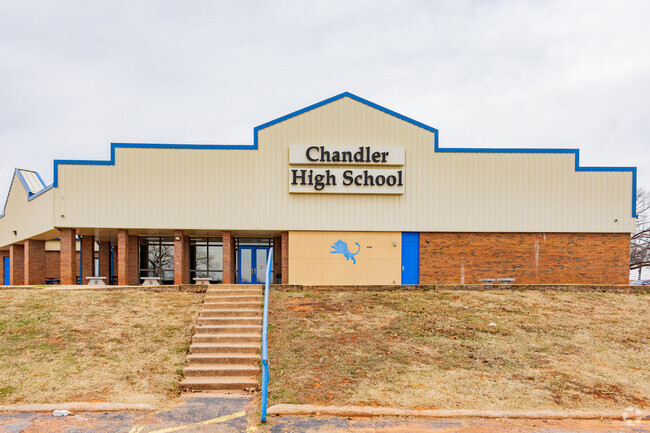Chandler Junior High School provides education in the neighborhood of Chandler.