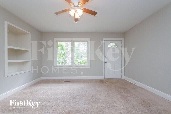 5133 Old Grant Rd, Ellenwood, GA 30294 - photo 7