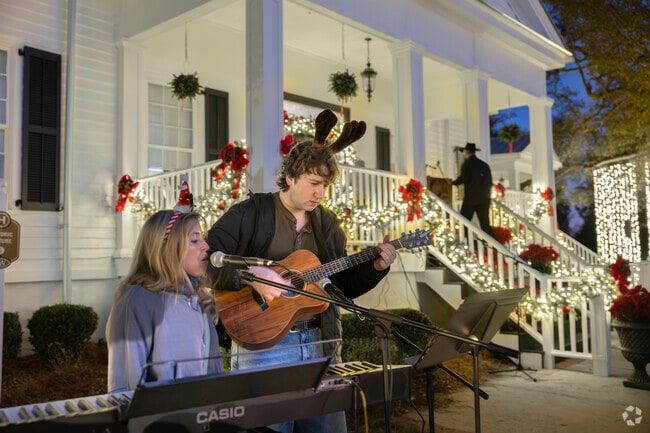 Blythewood’s Tree Lighting kicks off at 5 PM at 171 Langford Road with live music to follow.