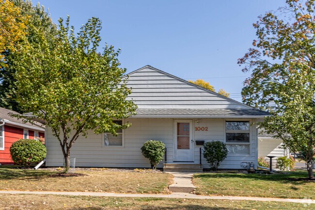 Homes in John Marshall vary in price and size, but mostly all include private driveways.