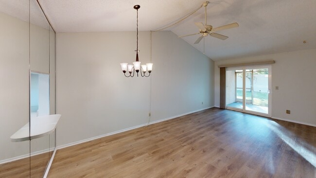 10780 43rd St N unit 702, Clearwater, FL 33762 - photo 2