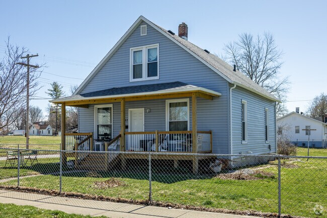 Some homes in Torrence Park have fences for added privacy.