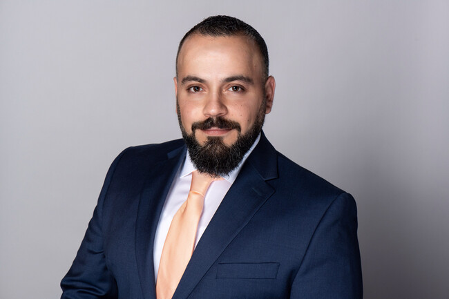 Agent Photo