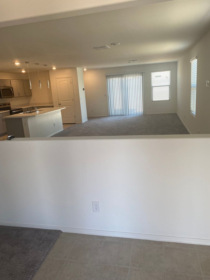 1580 W Central Ave, Coolidge, AZ 85128 - photo 1