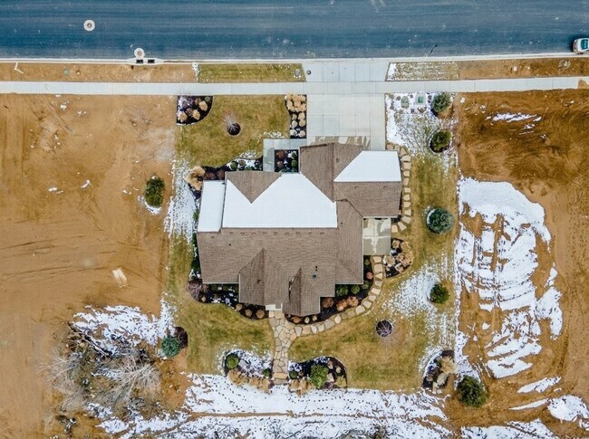 358 E Luna Cir unit 38657389, Spanish Fork, UT 84660 - photo 2