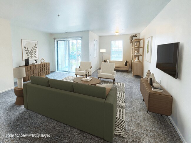 Welcome to River Oaks Apartments