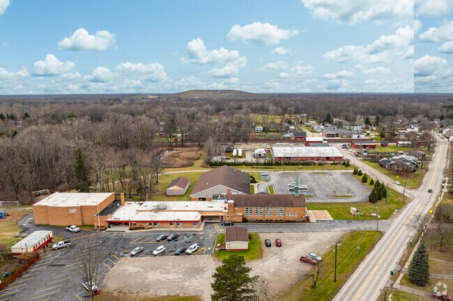 St John's Lutheran School is located in New Boston just south of Romulus.
