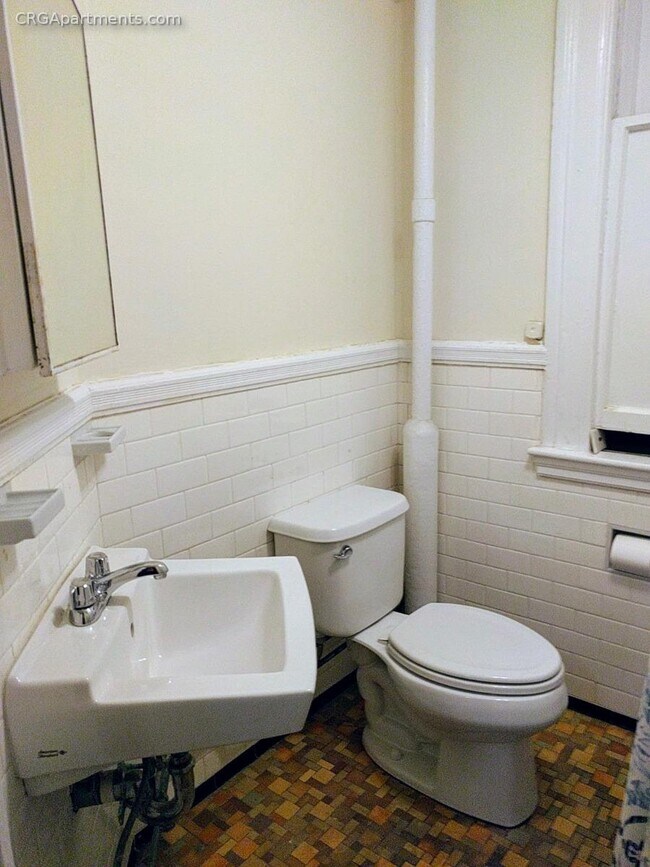 880 Massachusetts Ave unit 8, Cambridge, MA 02139 - photo 7