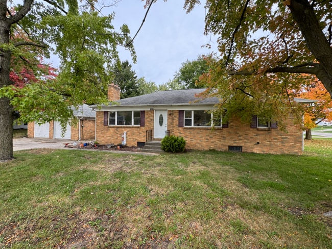 2812 Fuller Ave NE, Grand Rapids, MI 49505 - photo 2