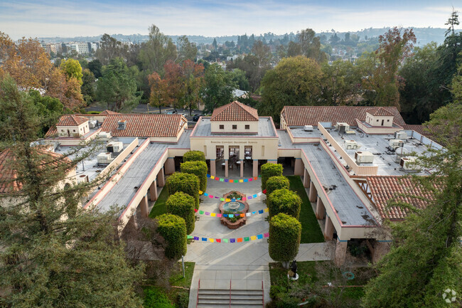 Ramona Convent Secondary School has beautiful courtyard.