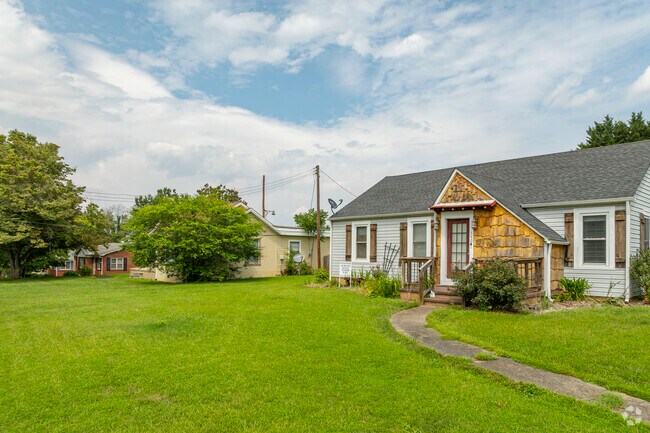 West Hickory-Westmont minimal traditional homes offer smaller footprints for smaller families.