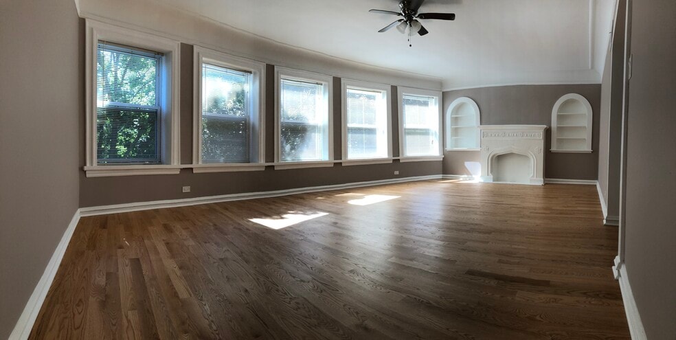 6441 N Francisco Ave unit 2, Chicago, IL 60645 - photo 1