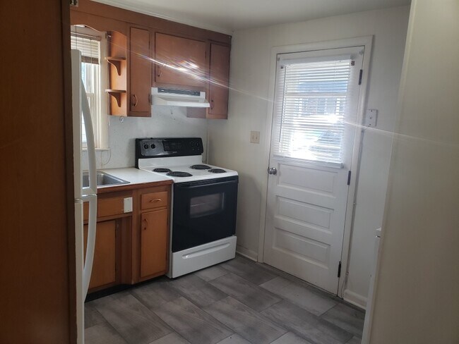 321 Ringgold St unit 321 A, Waynesboro, PA 17268 - photo 5