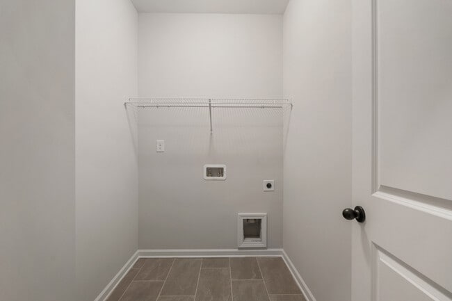 239 Meadows Ln, Bonaire, GA 31005 - photo 3