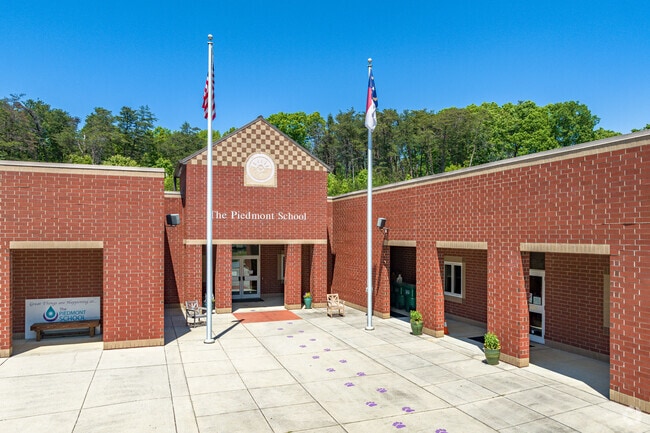 The Piedmont School, a private institution, resides within Johnson Street park.
