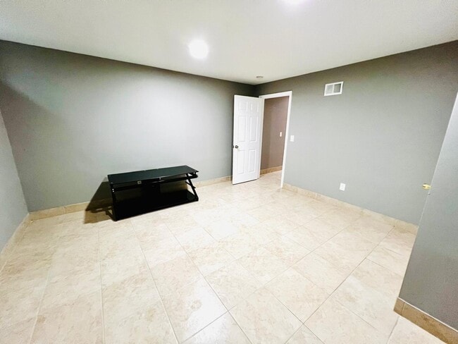 2175 Forman Ct unit 1, Waldorf, MD 20601 - photo 6