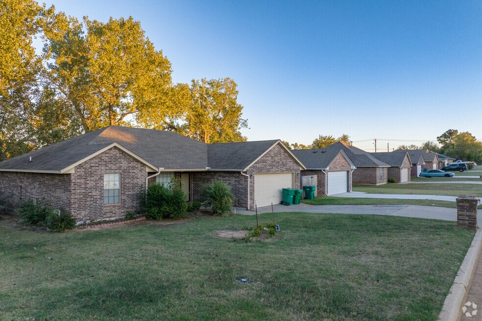 Video_Neighborhood_Spencer_534992