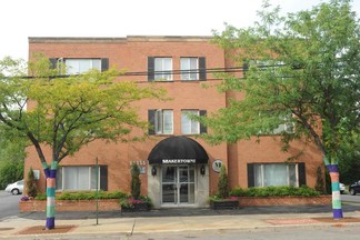 12955 Larchmere Blvd, Shaker Heights, OH 44120