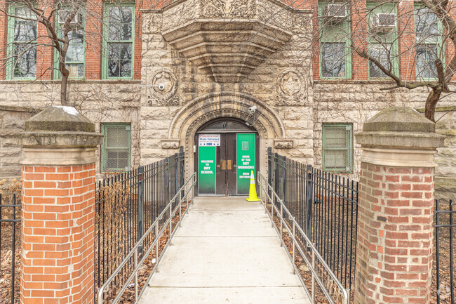 Ray Elementary School offers plenty of fun after school activities.