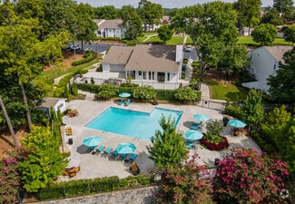 6860 Bebout Dr, Norcross, GA 30093