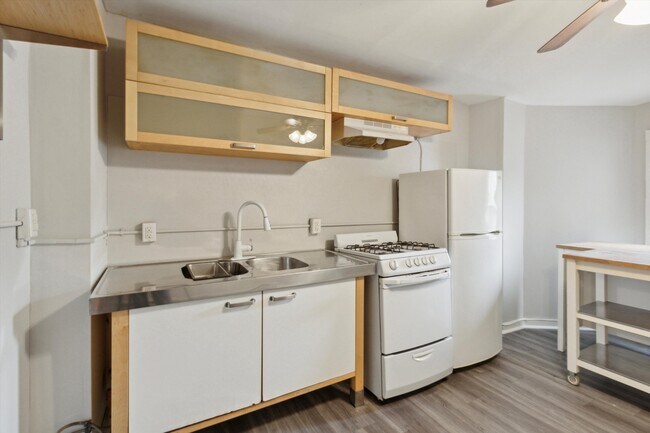 1707 N Gratz St unit 2, Philadelphia, PA 19121 - photo 7