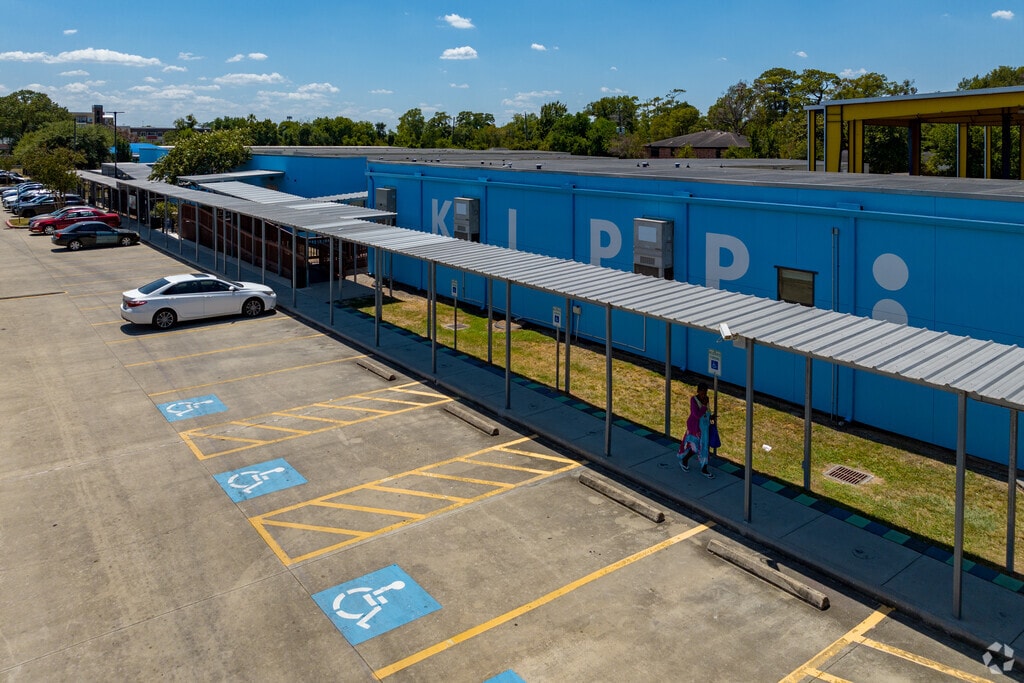 This is the entrance to KIPP Peace Academy.