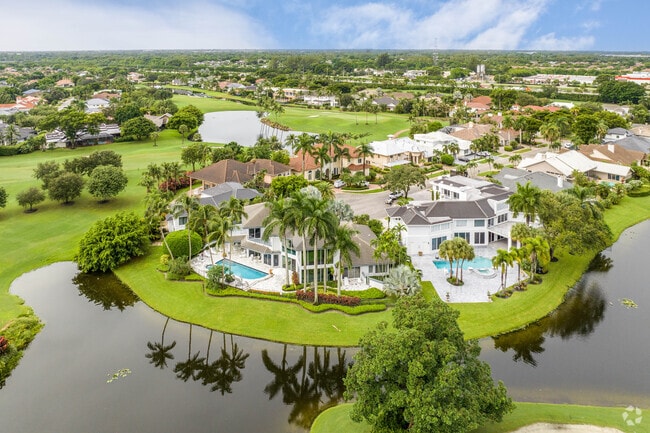 Many Boca del Mar homes offer waterfront views and resort-style amenities.