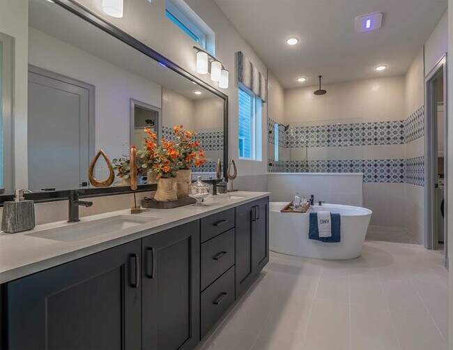 202 Strawberry Ln unit 36485648, Woodstock, GA 30189 - photo 7