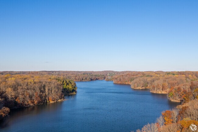 More luxurious homes in Westminster have spacious yards with beautiful scenery.
