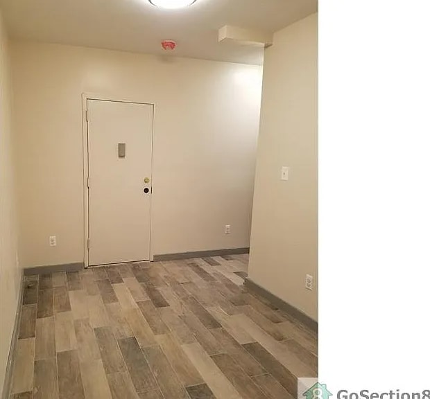 69-75 James St unit 302, Hartford, CT 06106 - photo 3