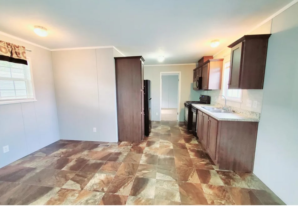 9970 Harbor Beach Ct, Fair Haven, MI 48023 - photo 1