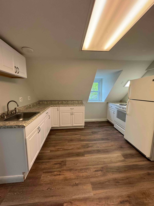 142 South St Unit 3, Milford, NH 03055
