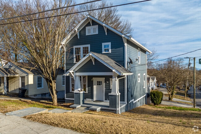 Mechanicsville has many charming two-story homes.