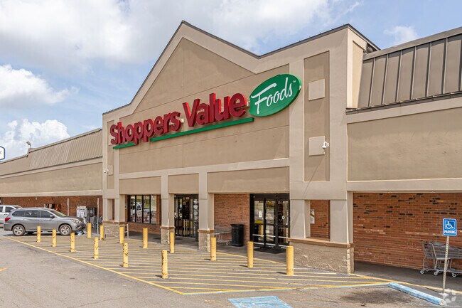 Shopper’s Value is a grocery store in Jefferson, LA.