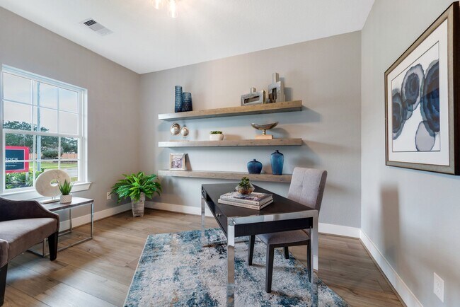 210 Estelle Ct unit 36477812, Dayton, TX 77535 - photo 2