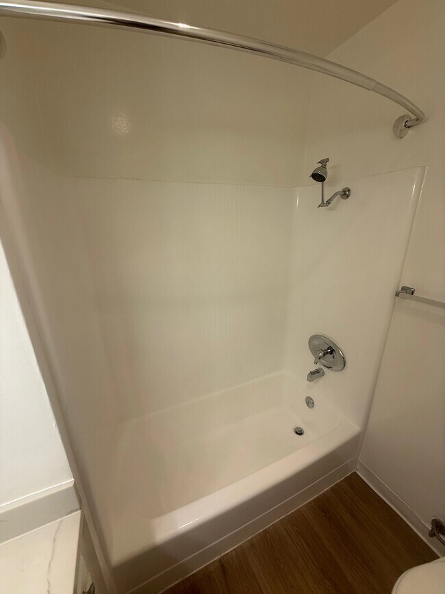 11105 Rose Ave unit 209, Los Angeles, CA 90034 - photo 7