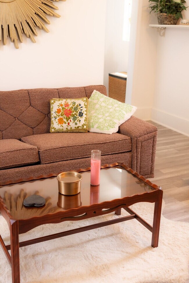 2919 Elm St unit ID1363683P, Omaha, NE 68105 - photo 4