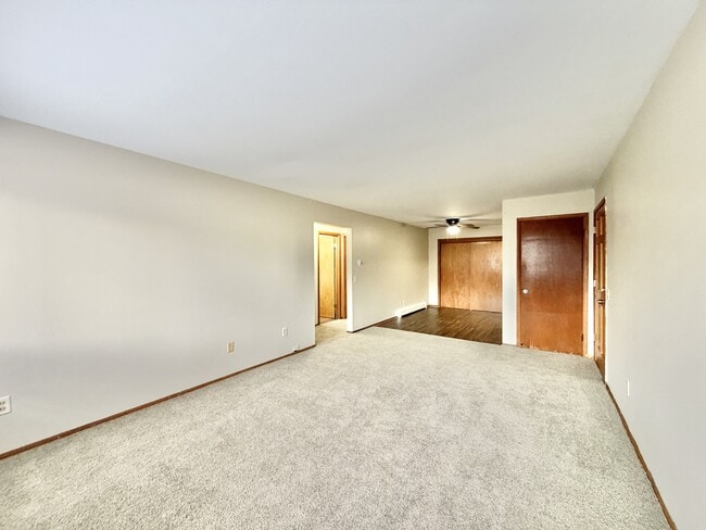 2505 Calypso Rd unit 1, Madison, WI 53704 - photo 3