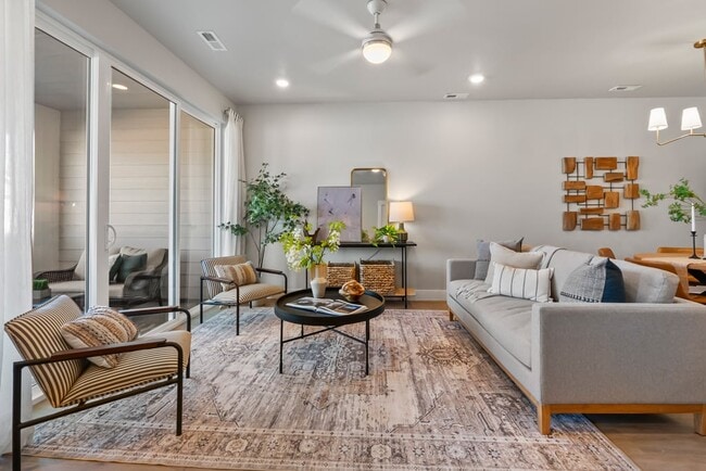 160 S Koyukuk Ave, Star, ID 83669 - photo 5