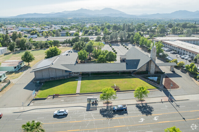 Trinity Lutheran School is opn the same property as  Trinity Lutheran Church.