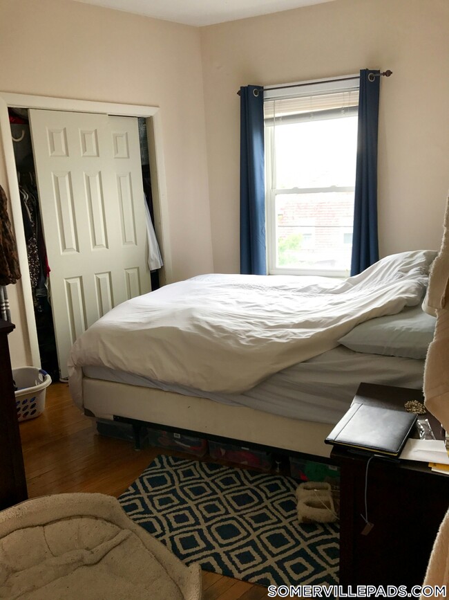 3 Calvin St Unit 1, Somerville, MA 02143