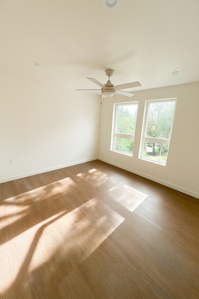 4210 1/2 Portola Ave, Los Angeles, CA 90032 - photo 5