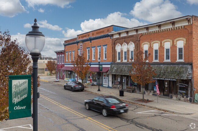 Downtown Olivet is approximately 30 miles southwest of Lansing, the states capital.