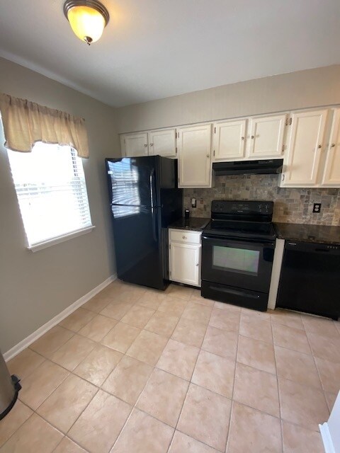 6042 Heath Valley Rd, Charlotte, NC 28210 - photo 6