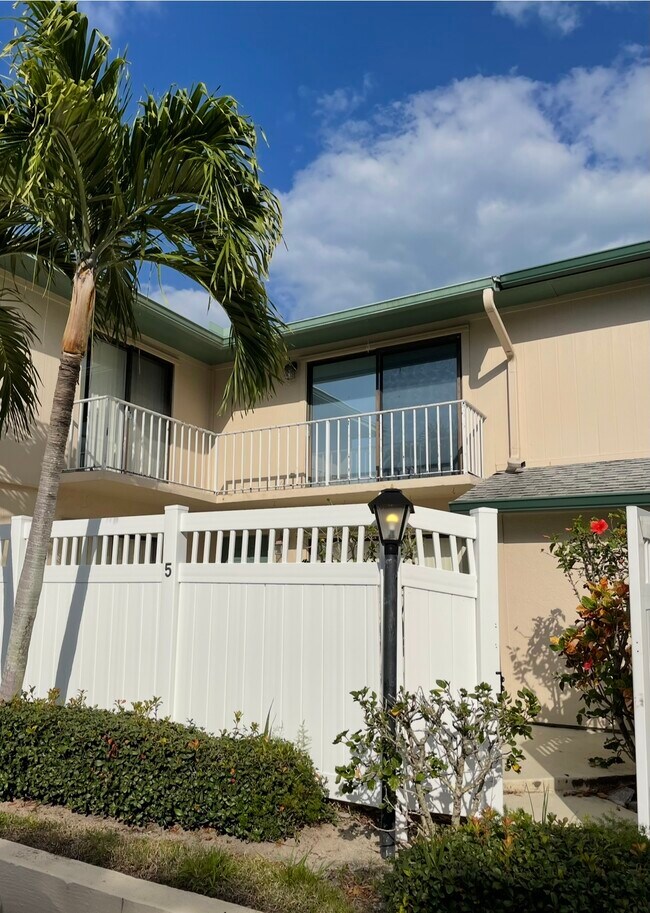 4890 Bethel Creek Dr, Vero Beach, FL 32963 - photo 2