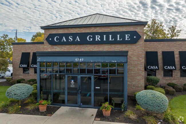 The Casa Grille Italiano is a popular Italian eatery amongst the people of New Glenwood.