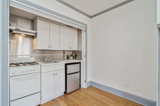 31 Palmer Square W unit B, Princeton, NJ 08542 - photo 4
